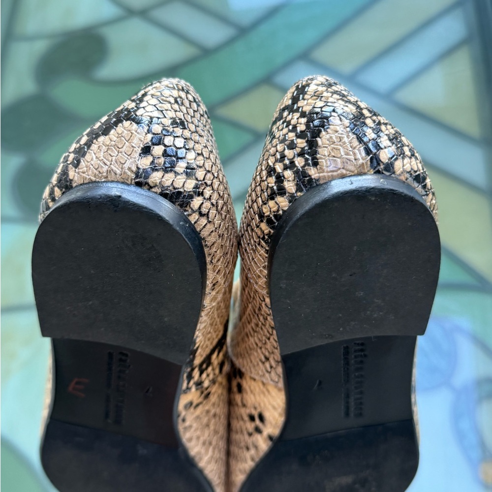 Freda Salvador Snakeskin Mary Jane Ivy Flats Size 7 - Picture 6 of 10